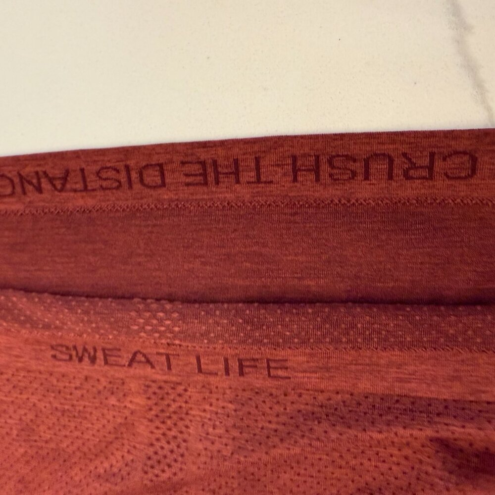 Lululemon Swiftly Tech Racerback 2.0 Cassis / Chianti Size 12 - Picture 9 of 10